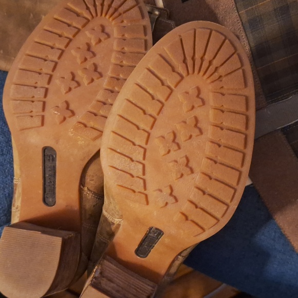 TIMBERLAND 2 in 1 tall boots and short booties!! - Picture 13 of 15